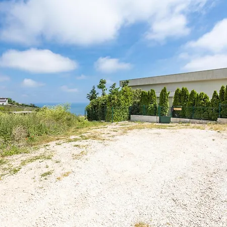 Tatalia, Villa *